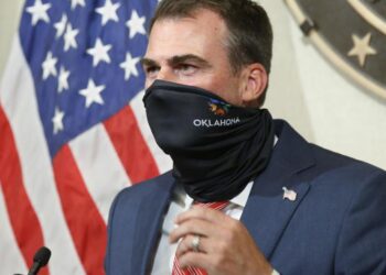 Political notebook: Barbs exchanged over Gov. Stitt’s COVID-19 diagnosis | Latest News