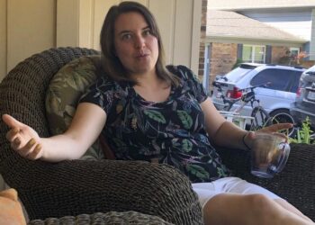 Trump’s trouble in suburbs key to suddenly competitive Ohio | Govt-and-politics