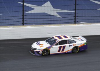 Hamlin downright dominant as NASCAR season pushes on | Sports