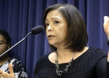 More Democratic women call on Madigan to step down | Govt-and-politics