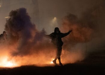 US: Oregon announces ‘phased withdrawal’ of federal troops | USA News