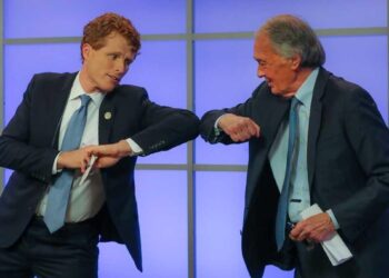 Kennedy, Markey take campaigns to Boston jail – News – Milford Daily News