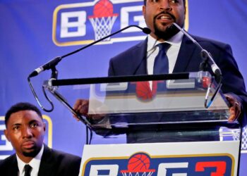 Sports jump on PPP bandwagon, but big leagues take a pass