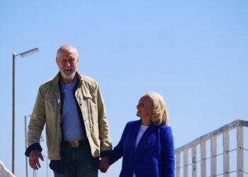 Movie Review: Strong veteran cast props up ‘Never Too Late’ – Entertainment & Life – Hudson Sun