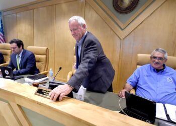 Destin’s Mayor Jarvis cleared of ethics violation – News – Northwest Florida Daily News
