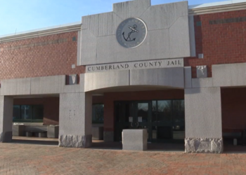 How a Maine county jail monetizes detention of immigrants