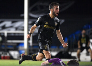 Diego Rossi, LAFC rally against LA Galaxy – Whittier Daily News