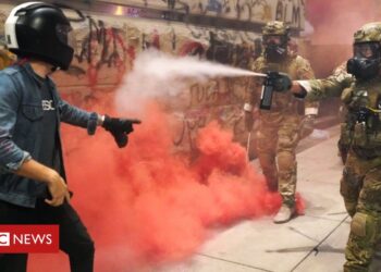 Portland protests: Ban federal agents from cities, Democratic mayors say