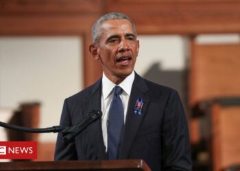 US election 2020: Obama calls for end to voter suppression