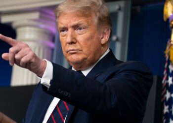 Trump blames COVID spike on protests, travel, Mexico during briefing