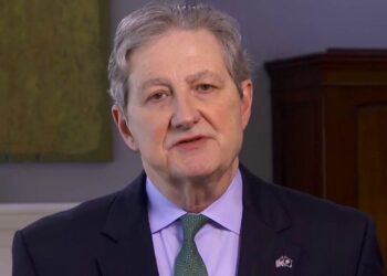 Sen. Kennedy: Some politicians ‘like the political chaos’ from keeping schools closed