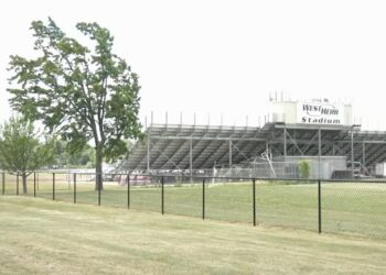 ECC Coaches Focus on Athletes, Fall Sports Are Canceled