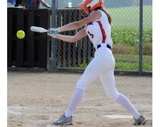 Colfax-Mingo splits SICL games with Iowa Valley