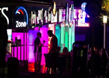 Tourists Facing Restrictions Amid Fears of New Virus Spikes | World News