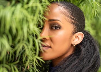 Mickey Guyton Asks Country Music Fans to Imagine Being ‘Black Like Me’ – Variety