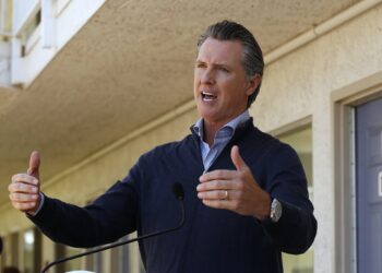 California will ‘tighten things up’ on coronavirus heading into Fourth, Newsom says