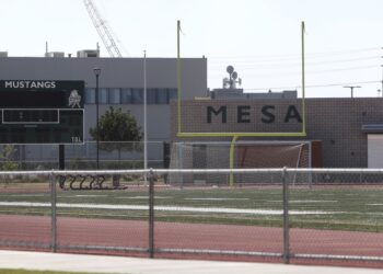 Newport-Mesa Unified’s plan to start summer sports put on hold as state develops COVID-19 guidelines