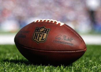 NFL, NBA, college sports coverage news, analysis