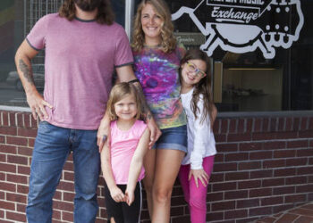 Let the music play: Alton Music Exchange opens in Downtown Alton