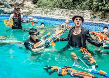 LTT Nerf War : SEAL X Warriors Nerf Guns Fight Dr.Lee Crazy Raid Base Villa Fierce Counterattack