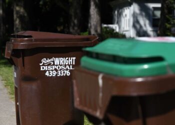 Private trash companies at war again