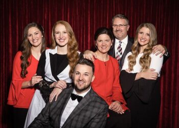 Collingsworths enjoy ministry after 34 years