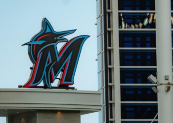 MLB tightens health and safety protocols following Covid-19 outbreaks