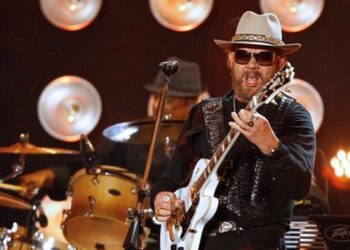 Fans ask what took so long for Hank Jr. to be inducted in HOF