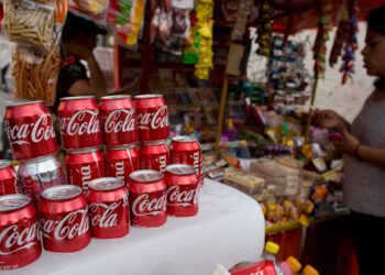 Coca-Cola or ‘bottled poison’? Mexico finds a COVID-19 villain in soda