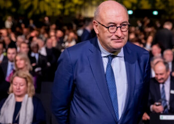 ‘GolfGate’ Dinner in Ireland Sparks Political Backlash