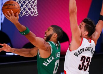 Scores, news as bubble basketball tips off at Disney