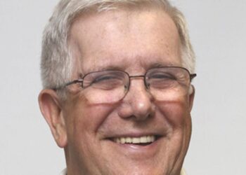 CITIZEN COLUMNIST: Beware the political bullhorn | Columnists