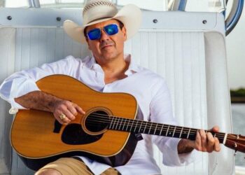 Texas country vet Roger Creager back in ‘turbocharged’ action in Waco | Music