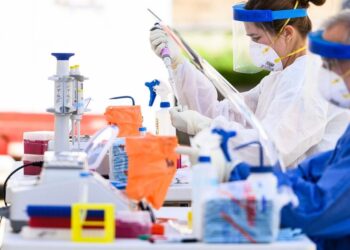 Wisconsin reaches 5,000 COVID-19 hospitalizations since pandemic began | Govt-and-politics