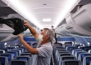 Virus pandemic reshaping air travel as carriers struggle | World News