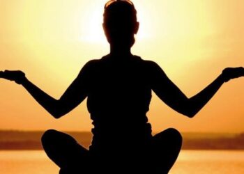 UW Health Psychologist has some helpful tips to manage social pressures during the pandemic