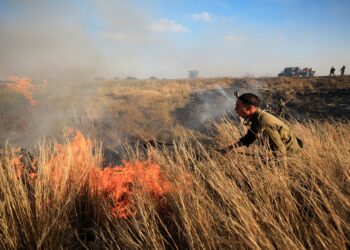 Gaza-Israel war fears grow as Palestinians demand blockade’s end | News