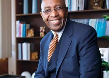 Convocation speaker urges incoming class at AU to ‘change the world’ – News – The Dansville Online