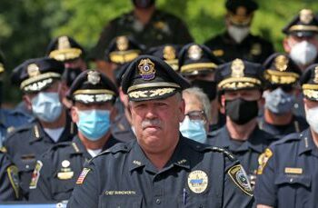 As police overhaul bill lingers, unions flex their political muscles