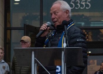 Catch up on whirlwind news day as Dell Loy Hansen blasts players, accused of racist abuse