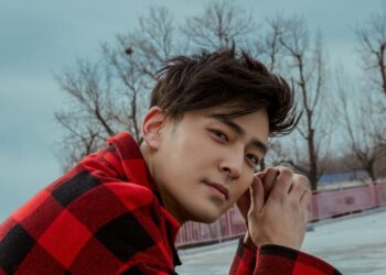 James Lee Continues His Music Journey With His New EP ‘CASTLES’