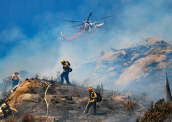 Brush fire near Chatsworth burns 20-plus acres – Daily News