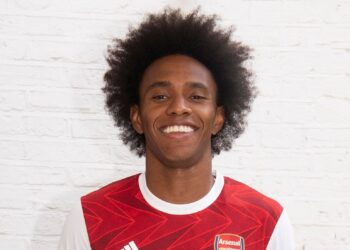 Transfer news LIVE: Arsenal sign Willian, Coutinho latest, Sancho to Man United update, Reguilon to Chelsea