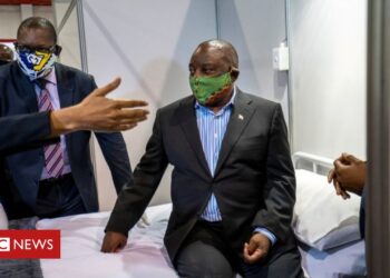 Coronavirus: South Africa eases lockdown as ‘outbreak reaches peak’