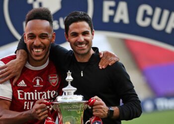 Transfer news LIVE: Aubameyang to stay at Arsenal, Willian signs, Havertz to Chelsea, Hojbjerg to Tottenham