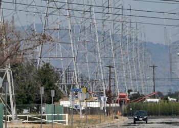 California’s power grid is buckling under extreme heatwave | USA News