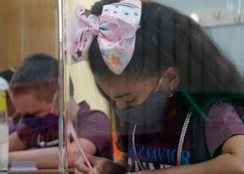 Coronavirus vaccine trial positive; CDC director; Hawaii