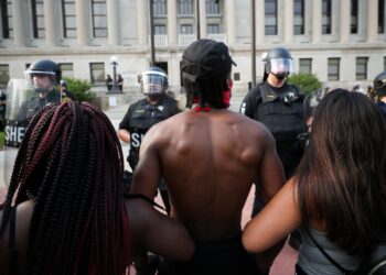 Jacob Blake paralysed by shooting, his father says | News