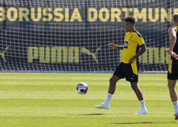 Transfer news LIVE: Sancho to Man United, Arsenal pay-off Ozil, Tsimikas to Liverpool FC, Dybala to Real Madrid