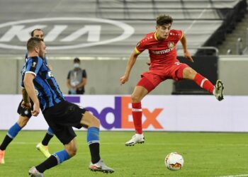 Transfer news LIVE: Havertz to Chelsea agreed, Sancho to Man United, Willian to Arsenal, Milik to Tottenham